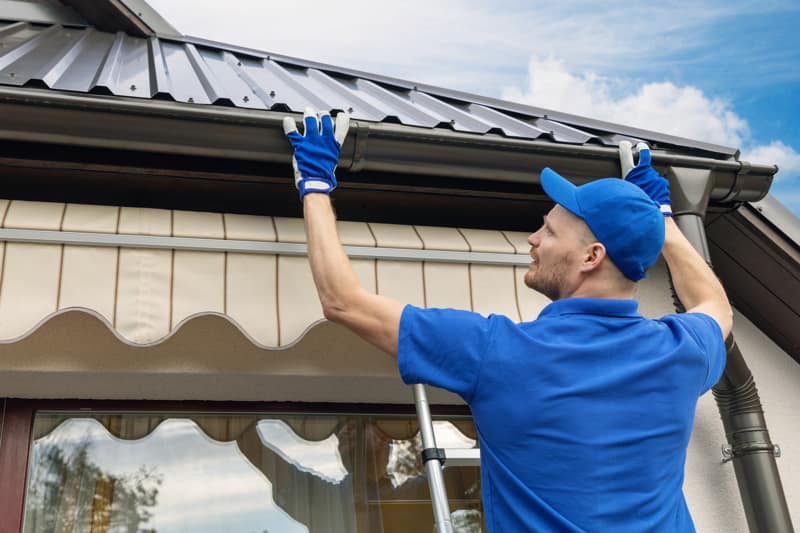 Why Gutter Repair Should Be Left to the Pros
