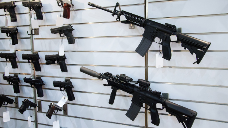 Gun Shop Selection for Gun Purchase: 4 Factors to Consider