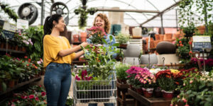 Picking the Right Plant Garden Center: Tips and Tricks